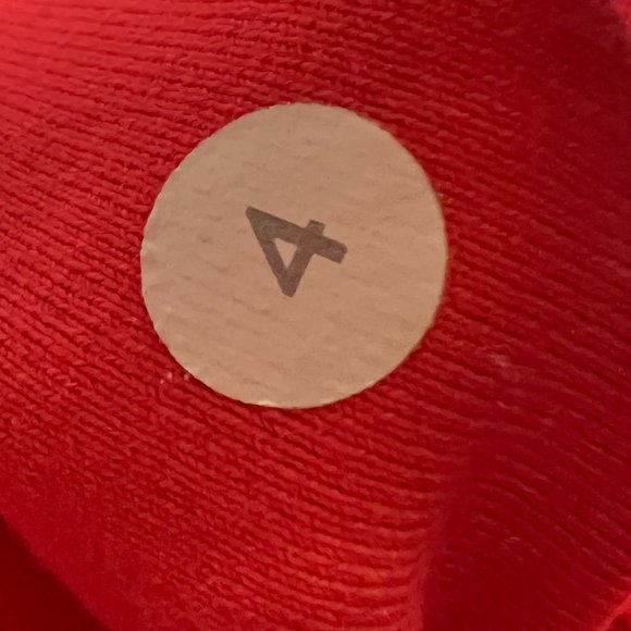 🎉🎉Host Pick🎉🎉  🌸 4/$30🌸Lululemon Join the Sweat Revolution Midrise Crop - Picture 11 of 12